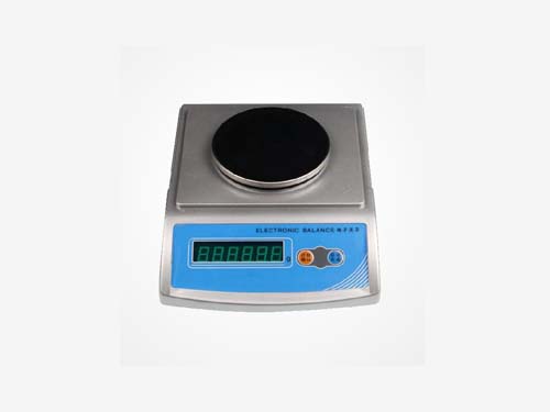 分度值0.01g电子天平